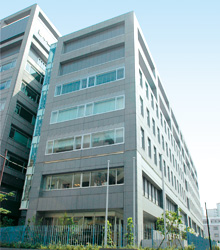 Photo:The main building and the Centennial Anniversary Building